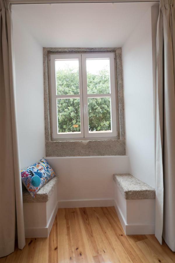 Sunshine House - Exclusive Apartment - Home By The Castle Lisbon Bagian luar foto