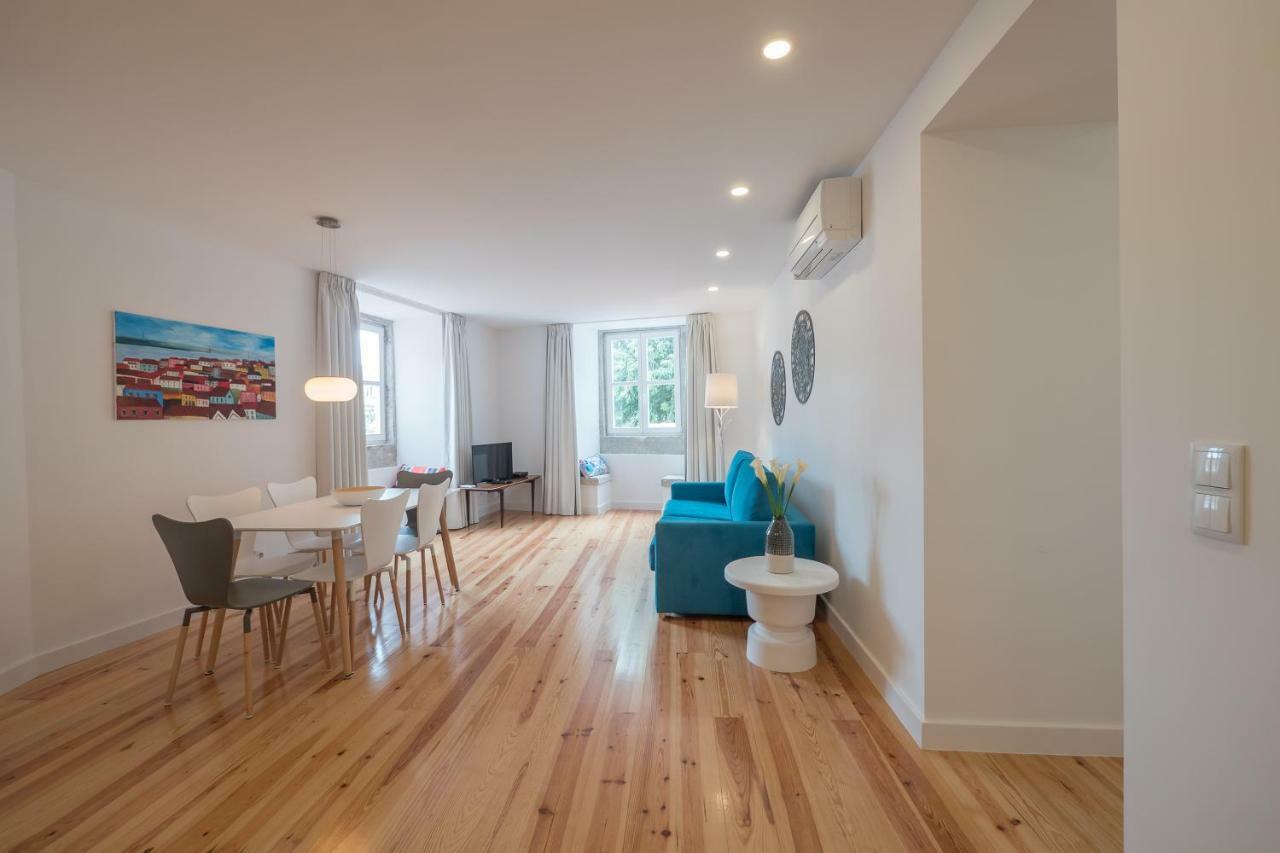 Sunshine House - Exclusive Apartment - Home By The Castle Lisbon Bagian luar foto