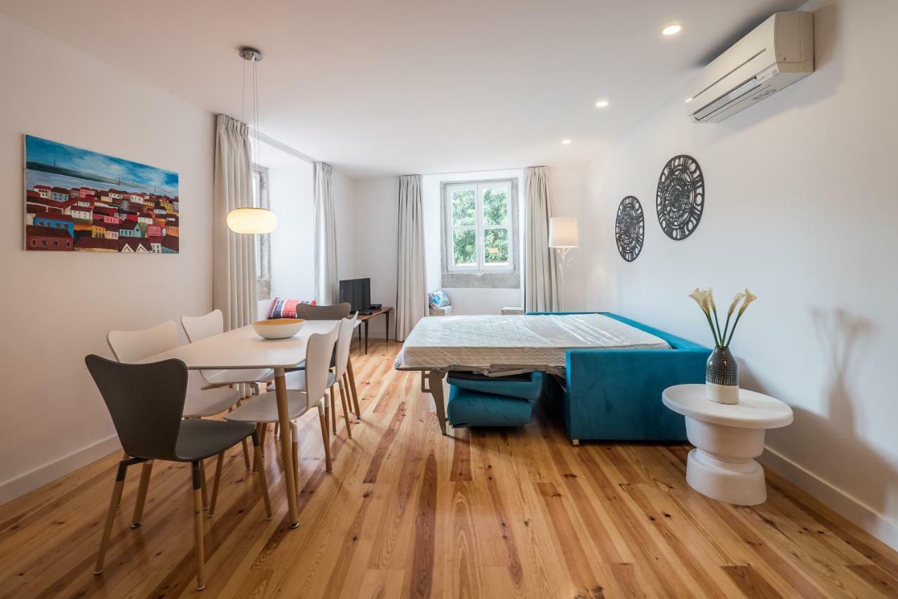 Sunshine House - Exclusive Apartment - Home By The Castle Lisbon Bagian luar foto