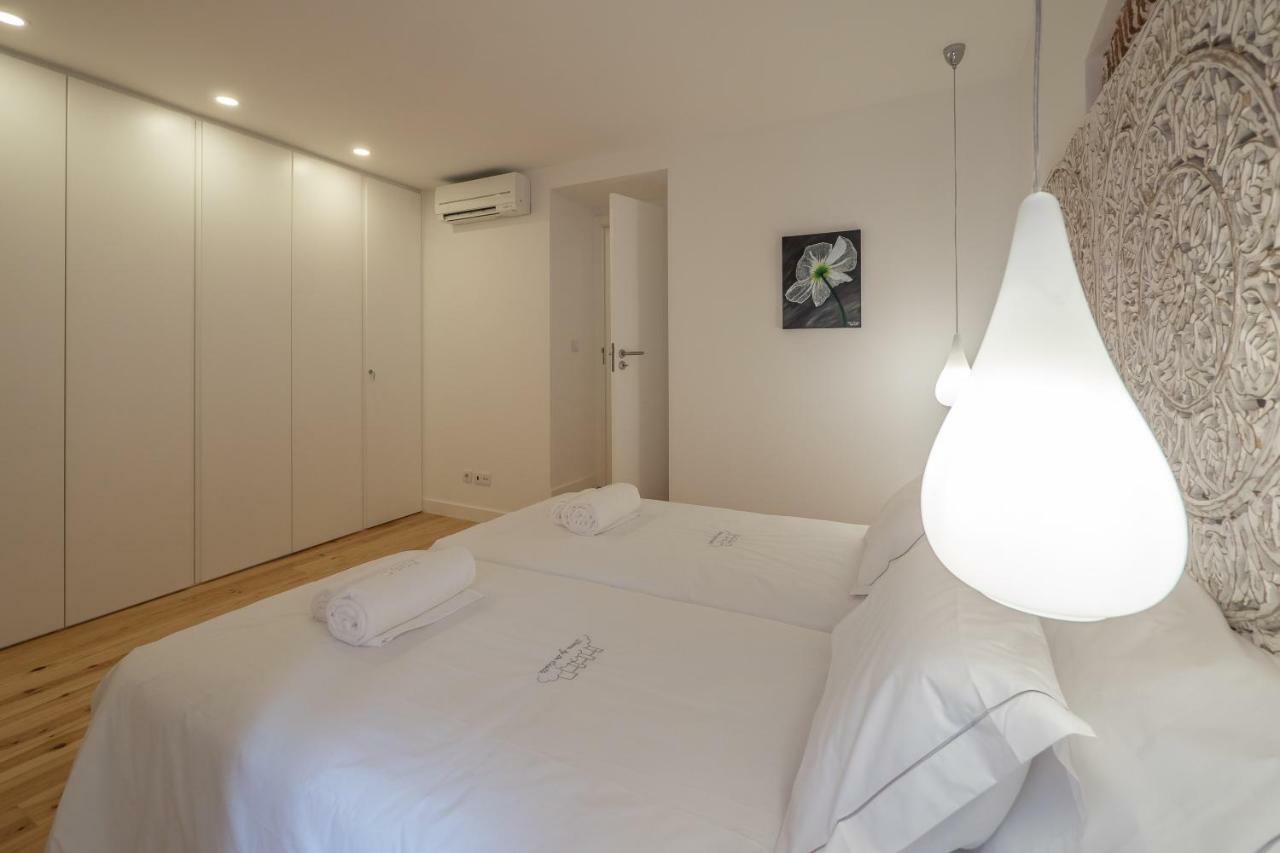 Sunshine House - Exclusive Apartment - Home By The Castle Lisbon Bagian luar foto